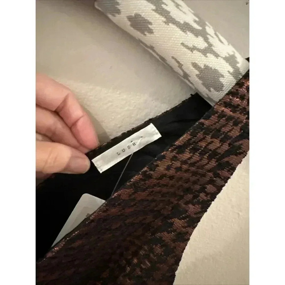 NWT Lush Sleeveless Pleated Metallic Dress Small New Years Eve Party Dress - Picture 2 of 9